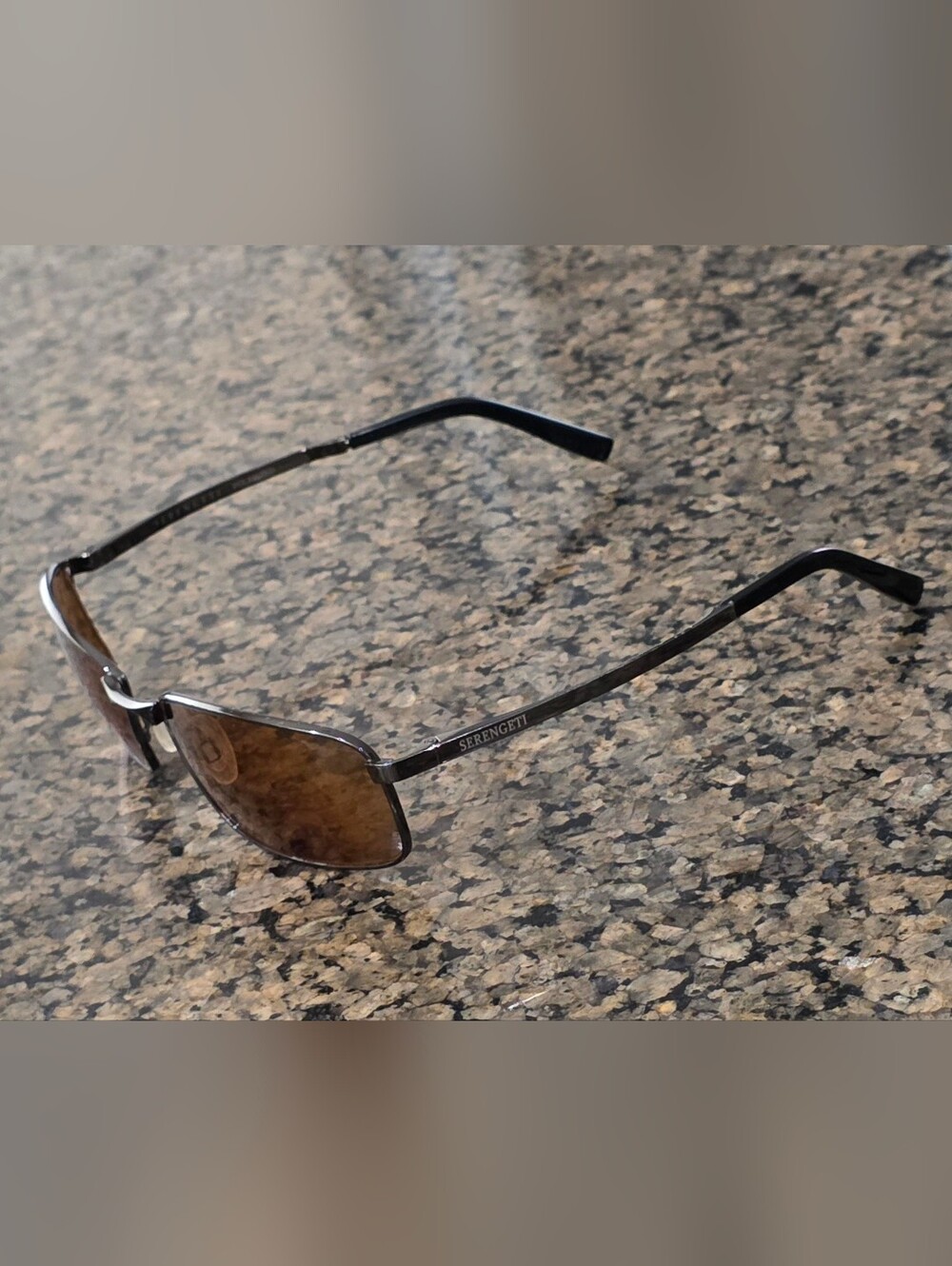 Serengeti Polarized Sunglasses Martindale 8310 ST Gunmetal Rectangular Men's Uni
